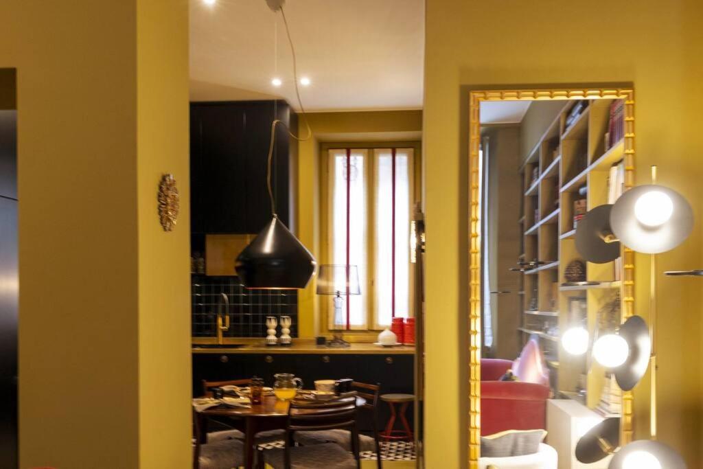 Luxury Bohemian Suite With Private Garden In มิลาน ภายนอก รูปภาพ