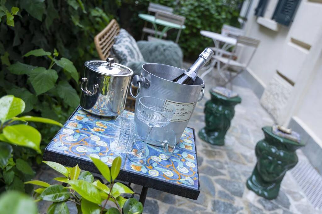 Luxury Bohemian Suite With Private Garden In มิลาน ภายนอก รูปภาพ