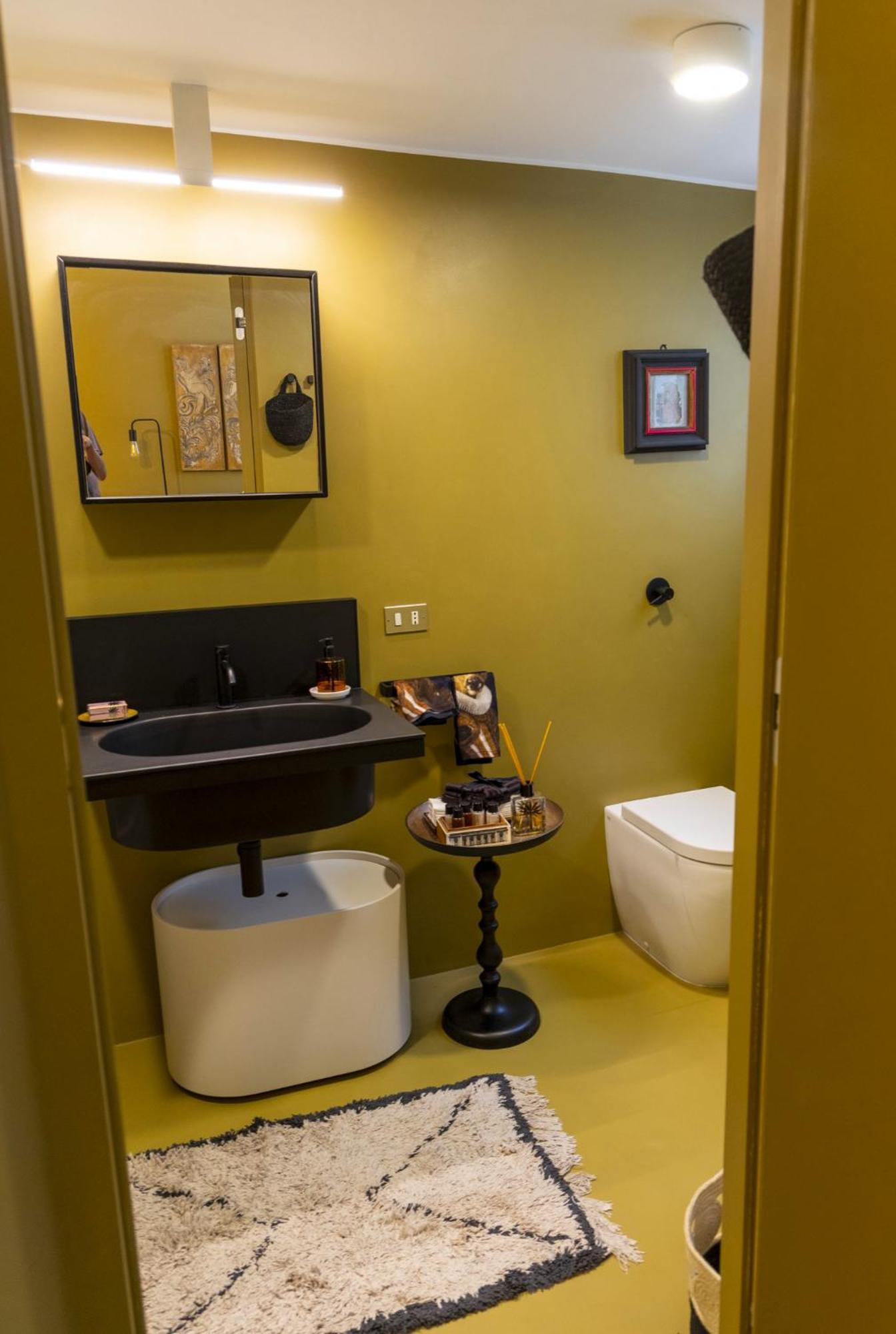 Luxury Bohemian Suite With Private Garden In มิลาน ภายนอก รูปภาพ